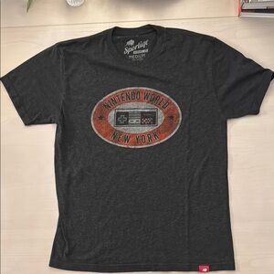 Nintendo World New York Graphic T-Shirt - Charcoal